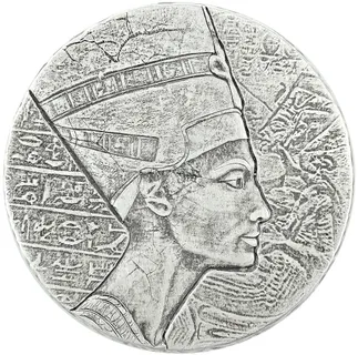 5 Unzen Silbermünze Republic of Tschad Queen Nofretete 2017